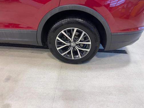 2019 Volkswagen Tiguan 2.0T SE