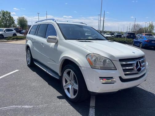 Arctic White 2010 Mercedes-Benz GL-Class 4MATIC