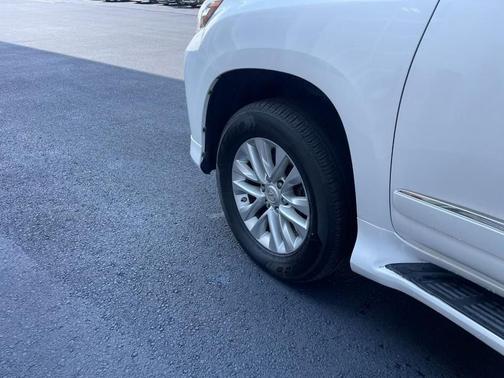 2016 Lexus GX 460 Base