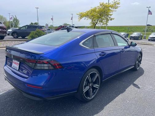 Still Night Pearl 2025 Honda Accord Hybrid Sport