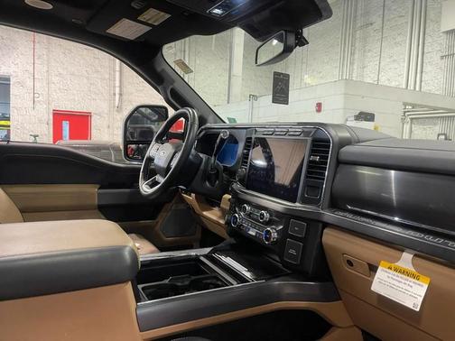 2024 Ford F-350 Lariat