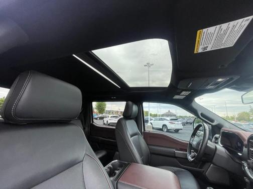 Star White Metallic Tri-Coat 2023 Ford F-150 Lariat