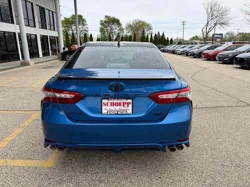 Blue Streak/Midnight Black Metallic 2020 Toyota Camry XSE