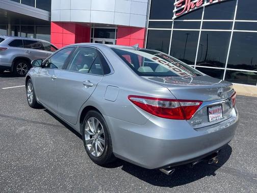 2015 Toyota Camry XLE