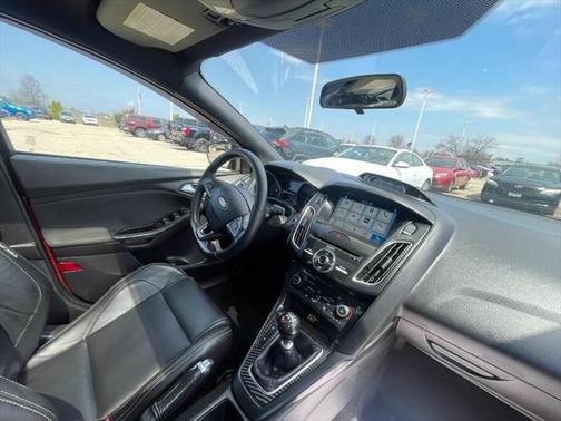 2018 Ford Focus ST