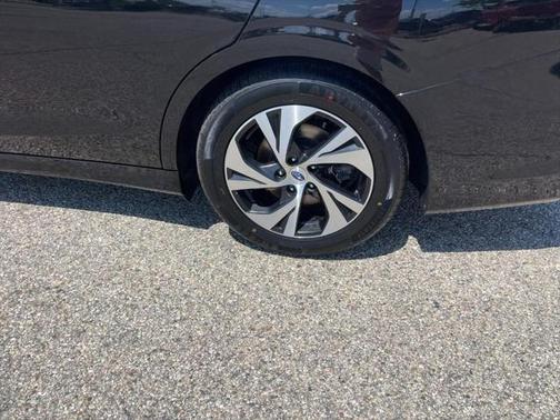 2022 Subaru Legacy Premium