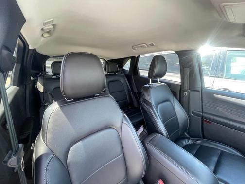 Iconic Silver Metallic 2024 Ford Escape Platinum