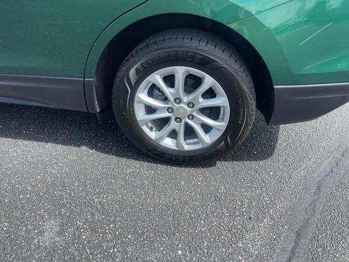 Ivy Metallic 2018 Chevrolet Equinox LS