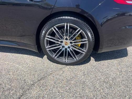 2016 Porsche Panamera Turbo S