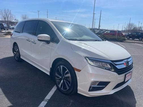 2019 Honda Odyssey Elite
