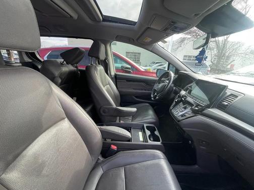 2019 Honda Odyssey Elite