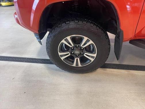 2017 Toyota Tacoma TRD Sport