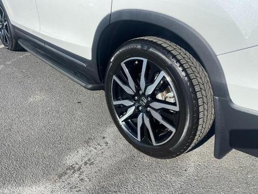 2020 Honda Pilot AWD Elite