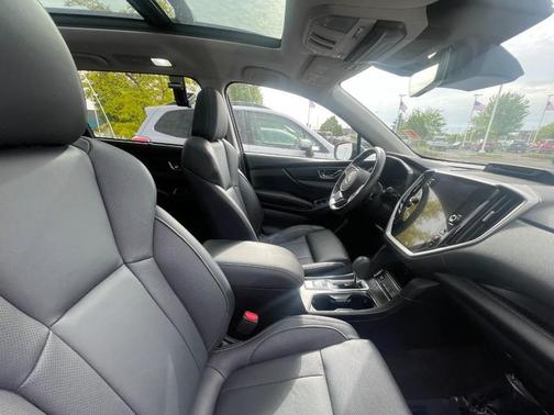 RED 2023 Subaru Ascent Limited 7-Passenger