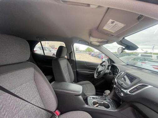 Mosaic Black Metallic 2023 Chevrolet Equinox 1LT