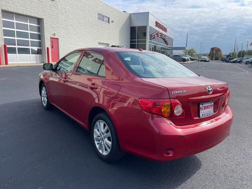 2010 Toyota Corolla LE