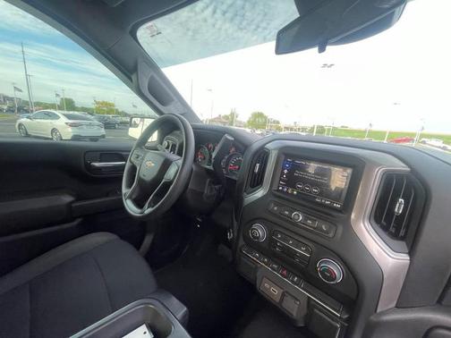 Black 2022 Chevrolet Silverado 1500 Custom