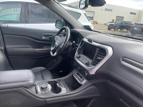 2021 GMC Acadia AWD SLT
