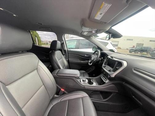 2021 GMC Acadia AWD SLT