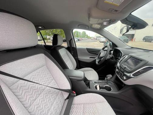 Seaglass Blue Metallic 2022 Chevrolet Equinox 1LT