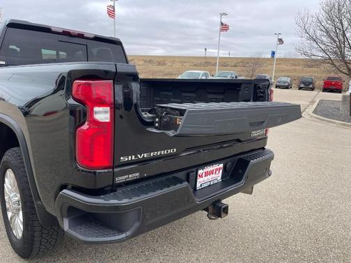 2022 Chevrolet Silverado 2500 High Country