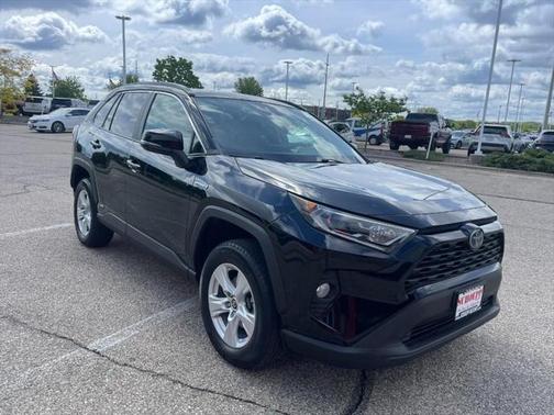 2021 Toyota RAV4 Hybrid XLE