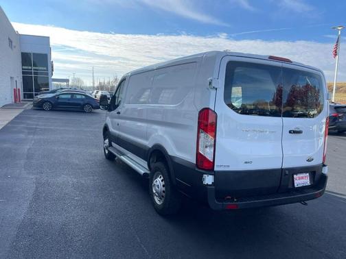 2023 Ford Transit-250 Base