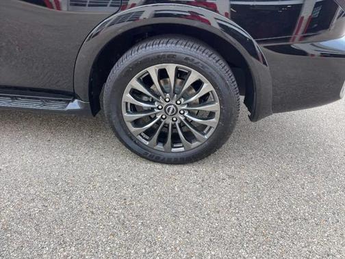 2023 Nissan Armada Platinum 4WD