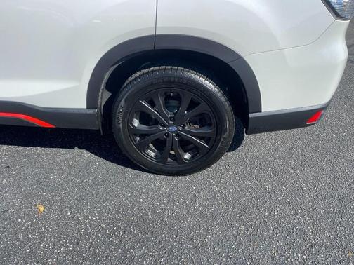 Crystal White Pearl 2021 Subaru Forester Sport