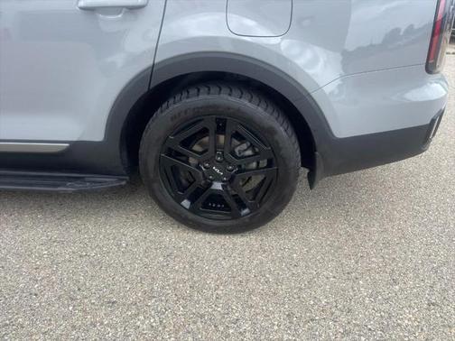 2023 Kia Telluride X-Line