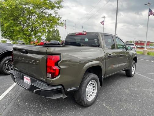 Harvest Bronze Metallic 2024 Chevrolet Colorado WT