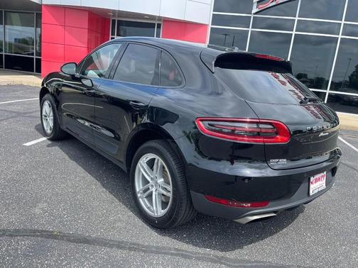 Black 2017 Porsche Macan Macan