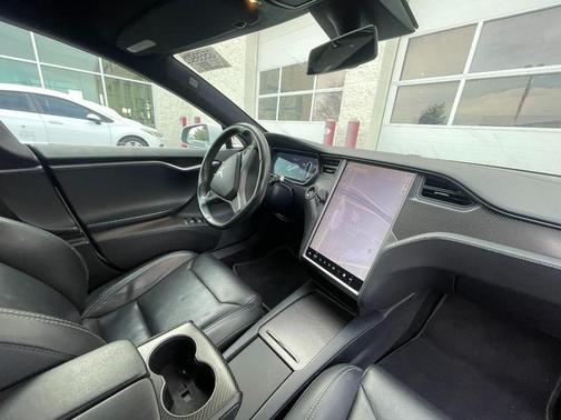 2019 Tesla Model S 