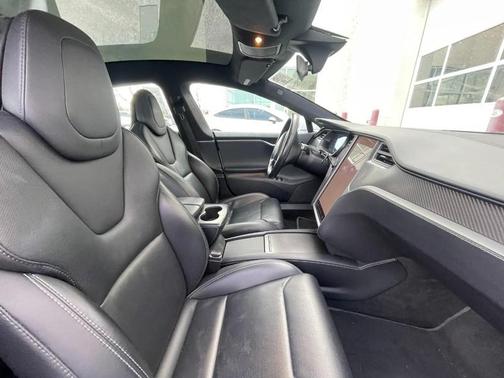 2019 Tesla Model S 