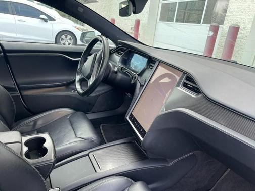 2019 Tesla Model S 