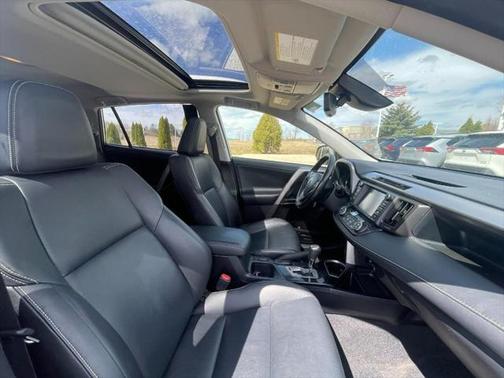 2016 Toyota RAV4 Hybrid Limited