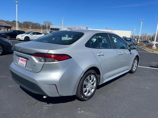 Classic Silver Metallic 2024 Toyota Corolla LE