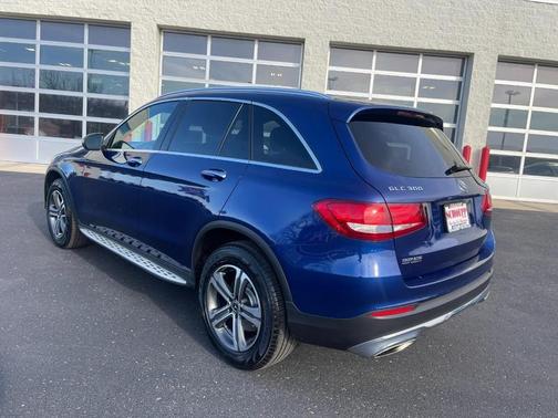 2018 Mercedes-Benz GLC 300 4MATIC