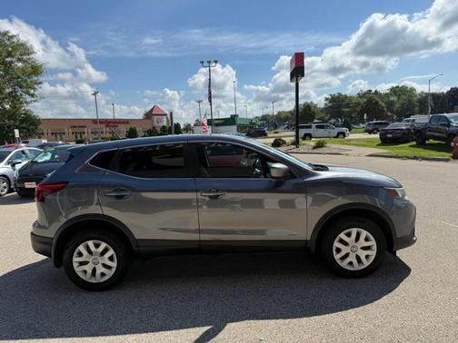 2019 Nissan Rogue Sport S