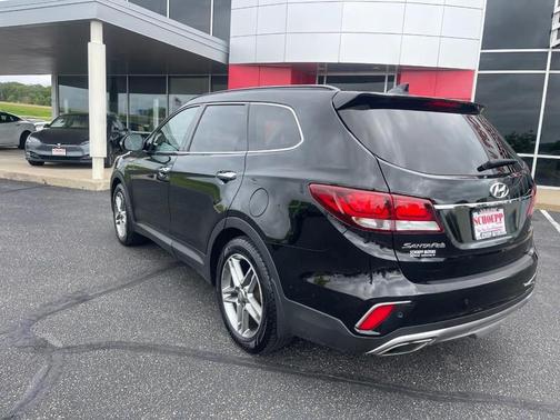 Becketts Black 2017 Hyundai SANTA FE SE Ultimate