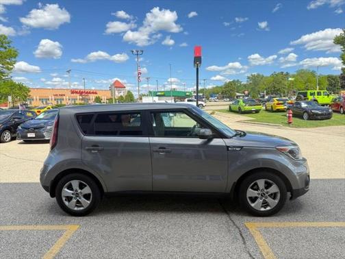 2017 Kia Soul Base