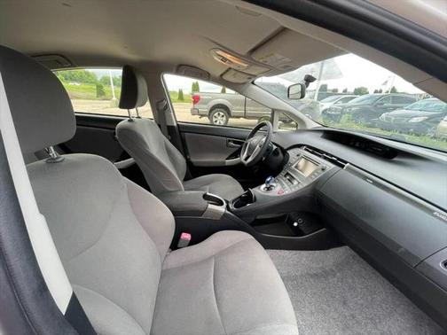 2013 Toyota Prius Plug-in Base