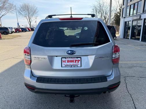 Ice Silver Metallic 2015 Subaru Forester 2.5i Premium