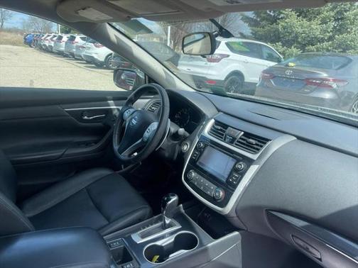 2018 Nissan Altima 2.5 SR