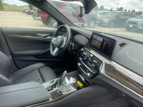 2022 BMW 540 i xDrive