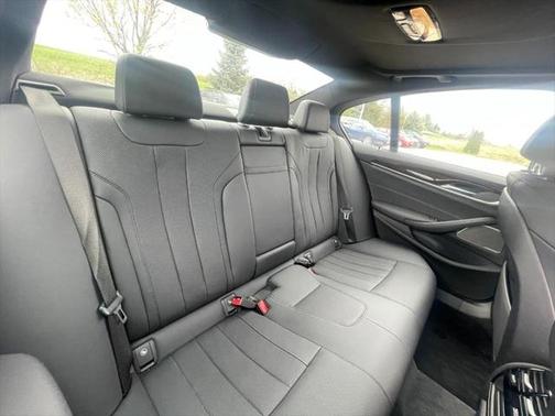 2022 BMW 540 i xDrive