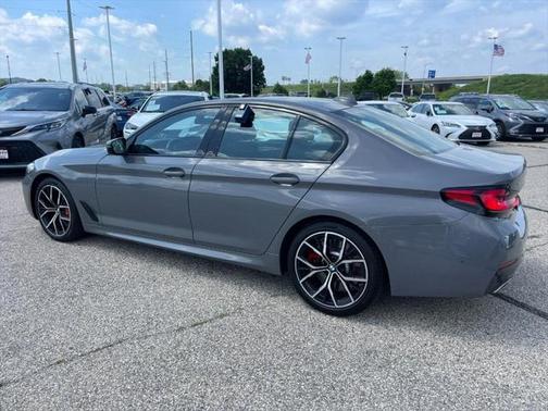 2022 BMW 540 i xDrive