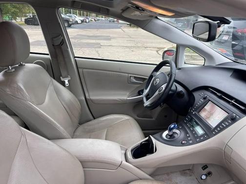 2010 Toyota Prius IV