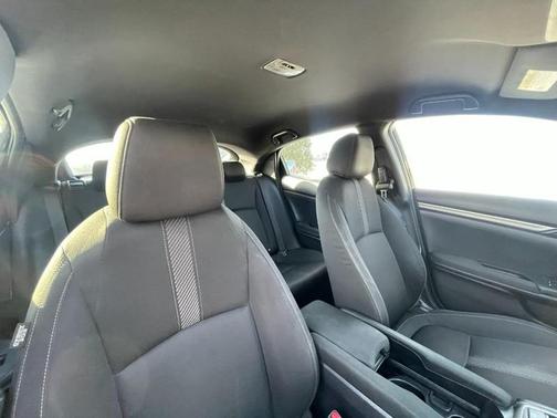 2018 Honda Civic Sport