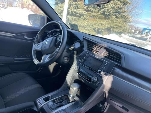 2018 Honda Civic Sport